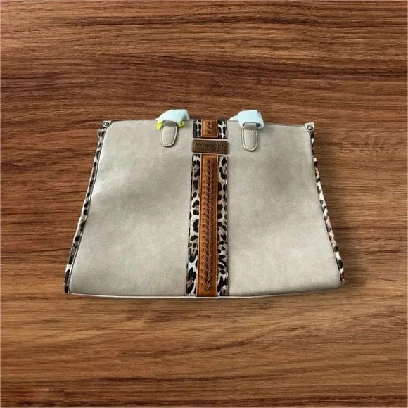 ⭐️ NWT ⭐️ Wrangler Tote Bag for Women Western Purse Multi Pockets Handba…